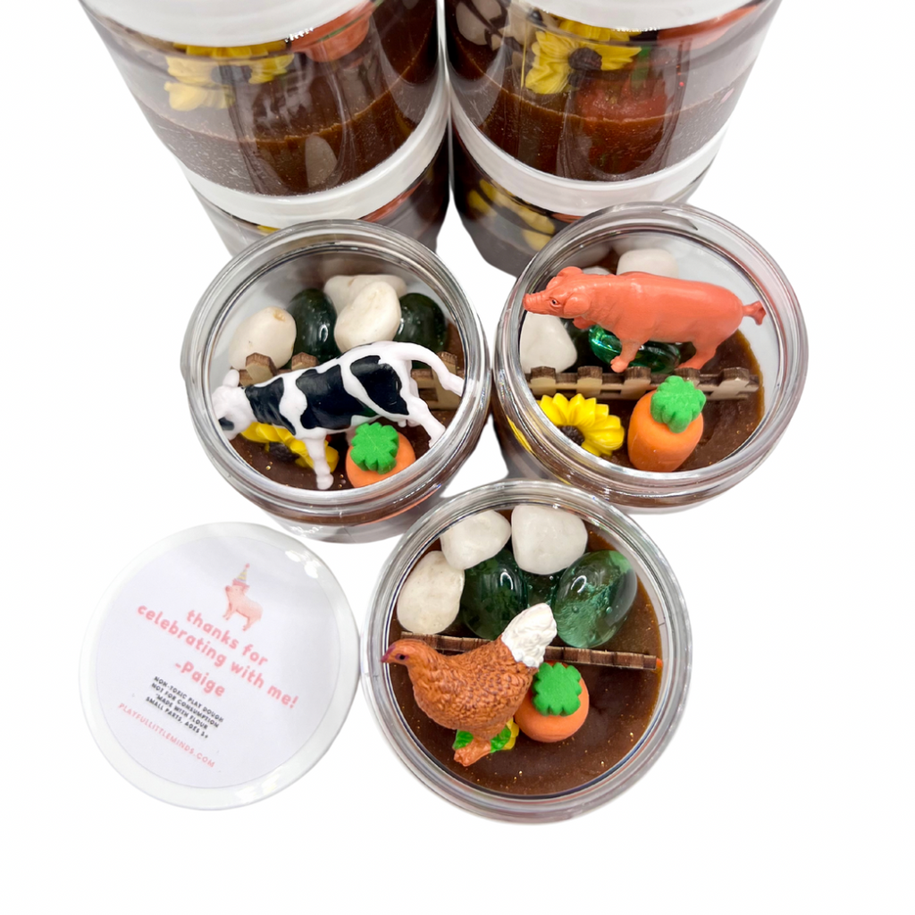 Fun Farm-Themed Play Dough Favors for Kids