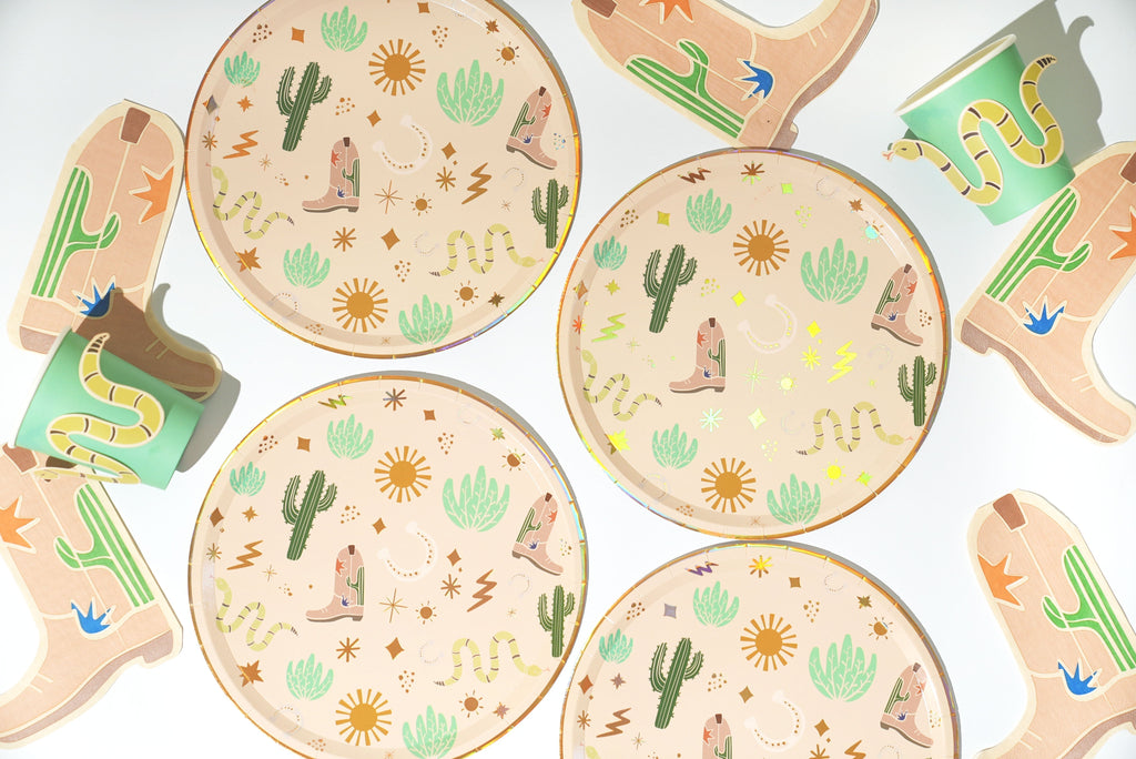 Western Birthday Party Supplies Pack (Serves 12) | Cowboy & Rodeo Themed Kids Party Kit | Plates, Cups & Tableware Set