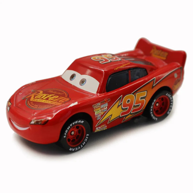 Disney Pixar Cars 3 Toys Lightning Mcqueen Mack Uncle Collection 1:55 Diecast Vehicles Alloy Car Toy Model For Children Gifts
