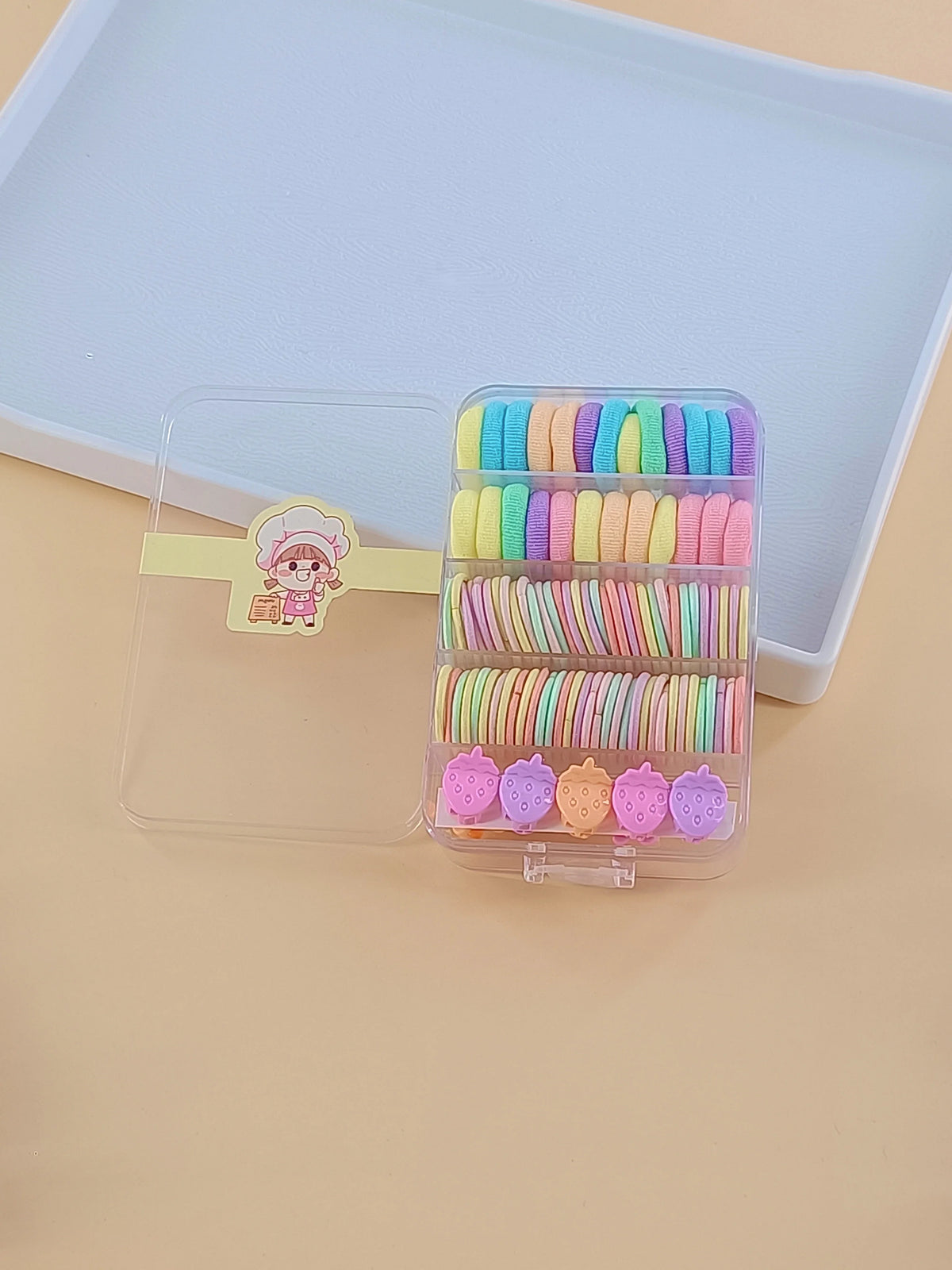A large quantity of children's cute hair accessory set. Children's hair accessory combination set