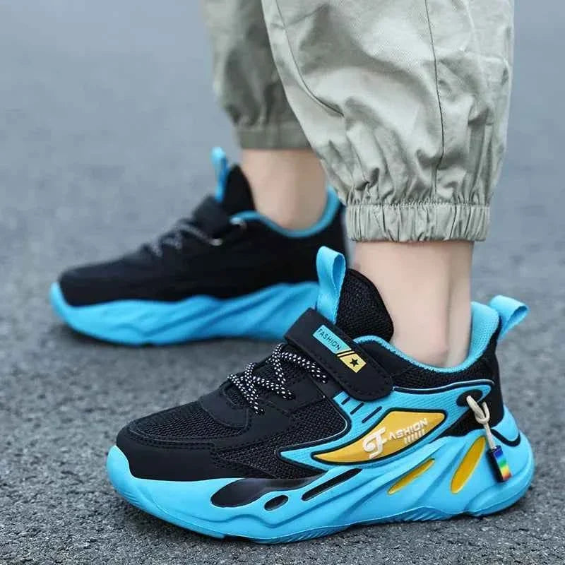 HUCDML Kids' Low-Top Air-Mesh Sneakers