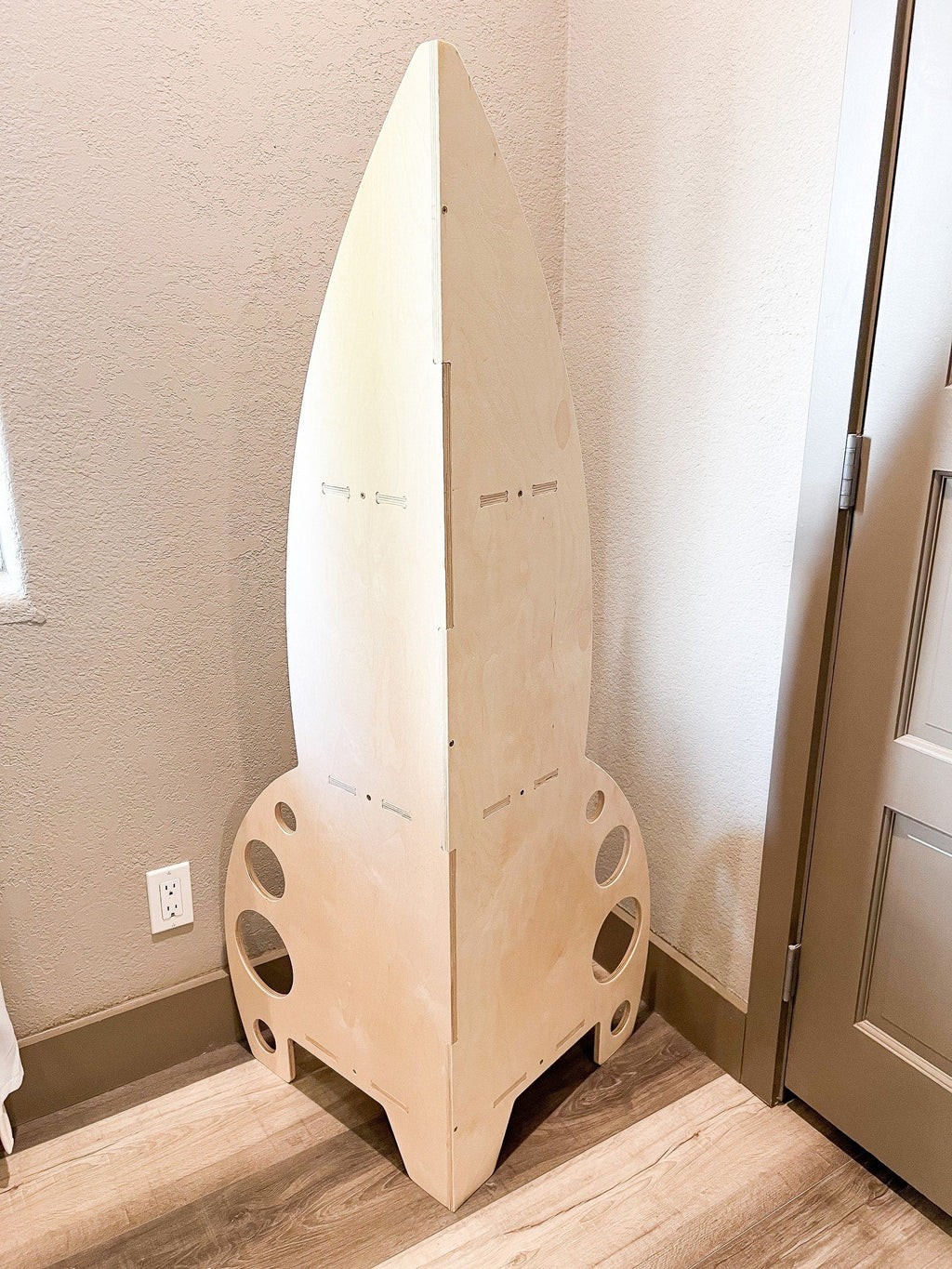 HOUSTON- Rocket Shelf
